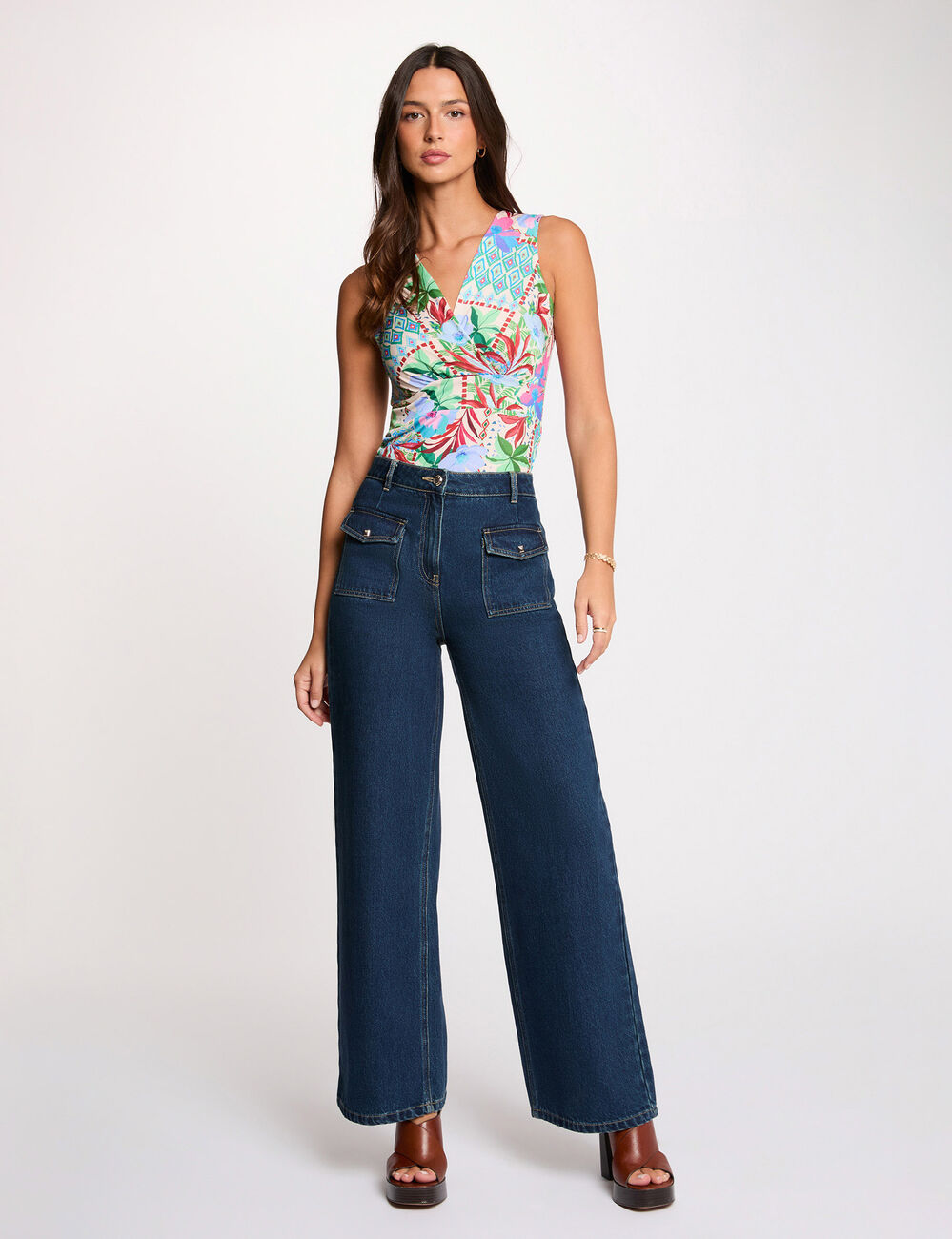 Nauwsluitend mouwloos T-shirt meerkleurig vrouw