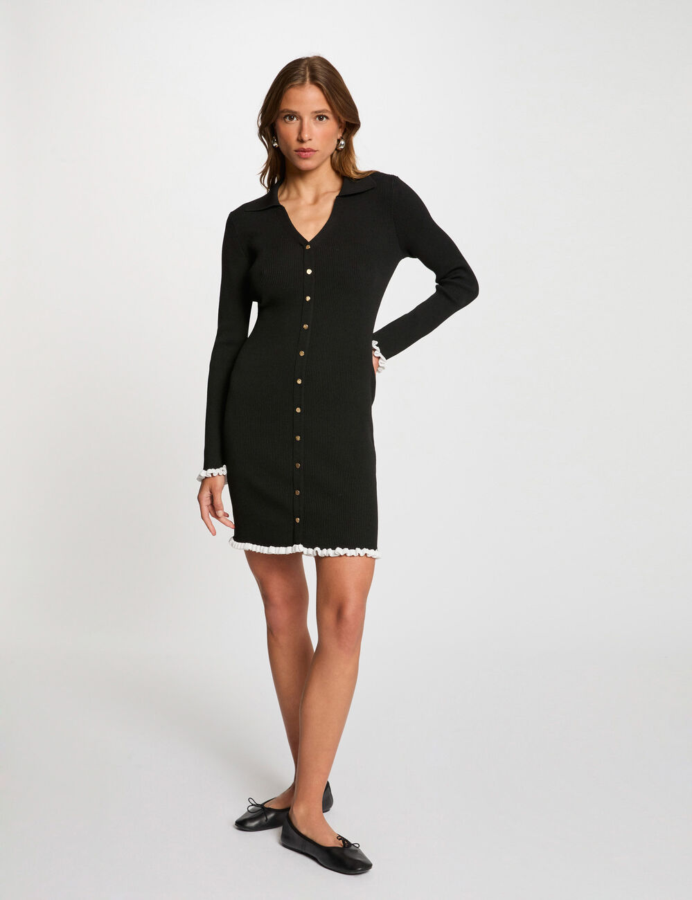 Robe tricot courte ajustée noir femme