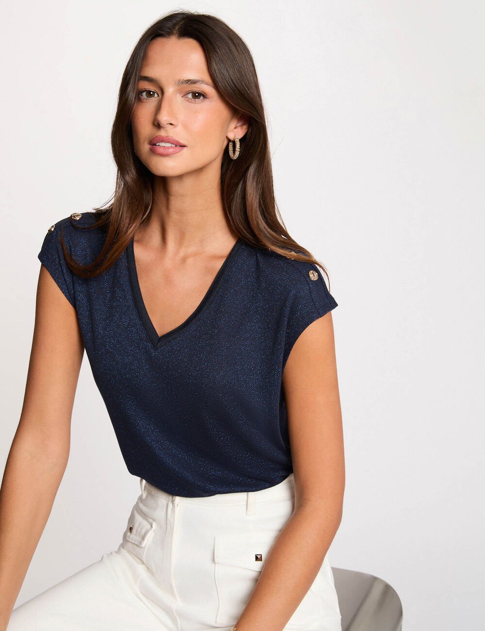 T-shirt col v boutons bleu marine femme