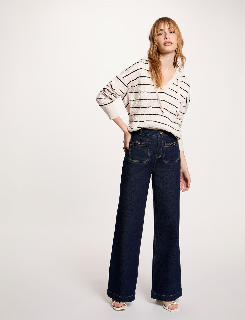 Gestreepte hoodie trui helder wit vrouw