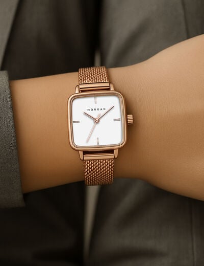 Klassiek horloge roze vrouw