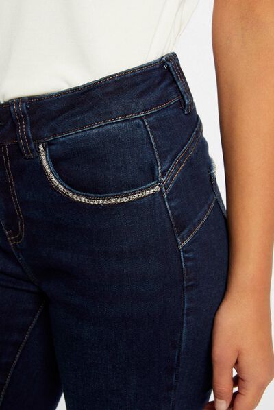 Smalle jeans met kettingdetails raw jeans vrouw