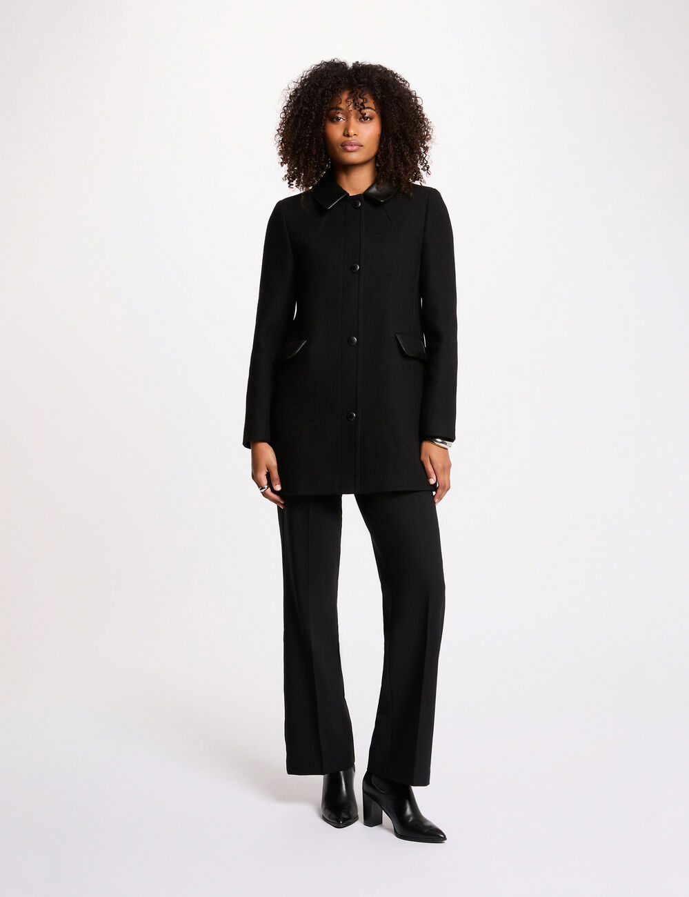 Manteau droit mi-long noir femme
