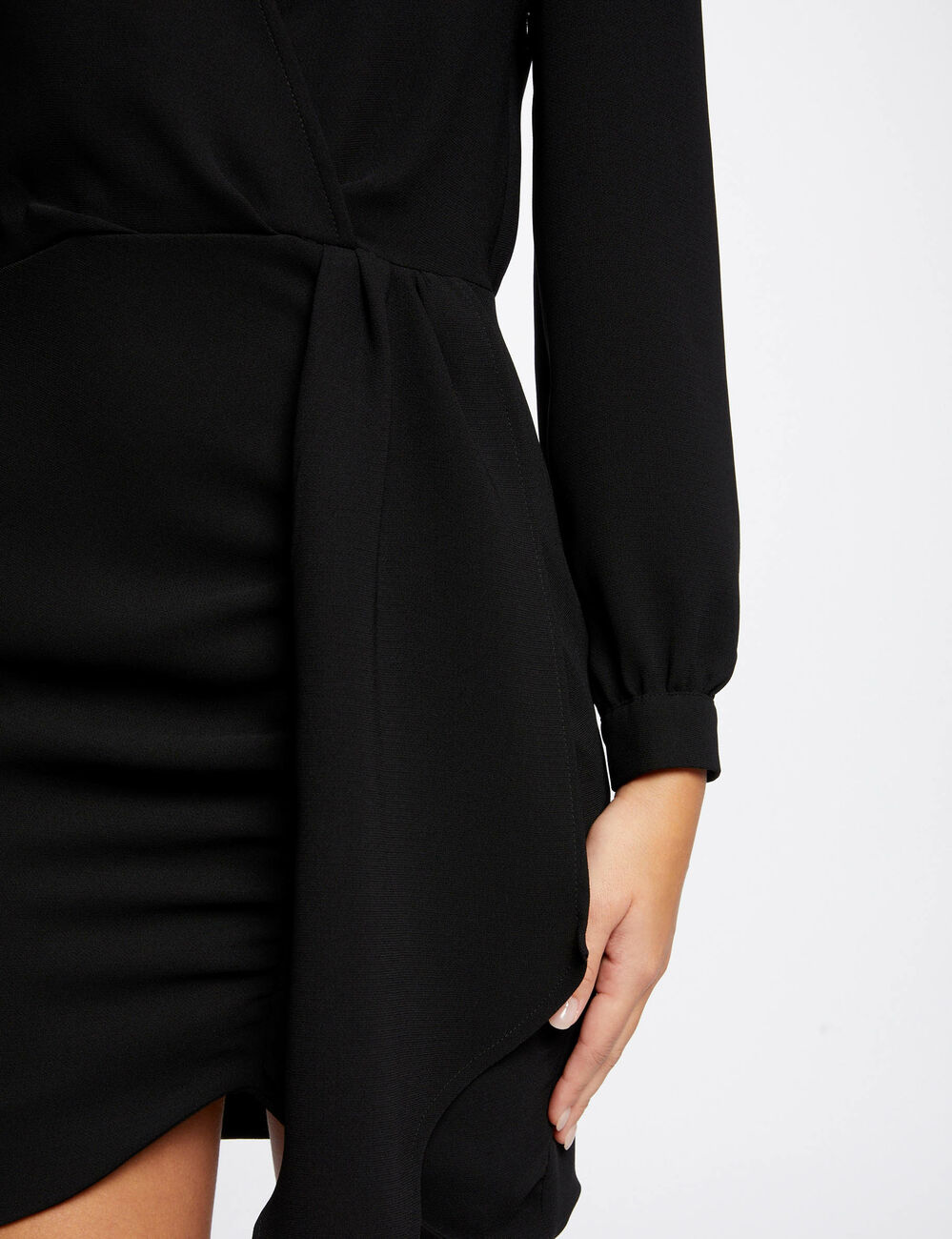 Robe ajustée drapée manches longues noir femme