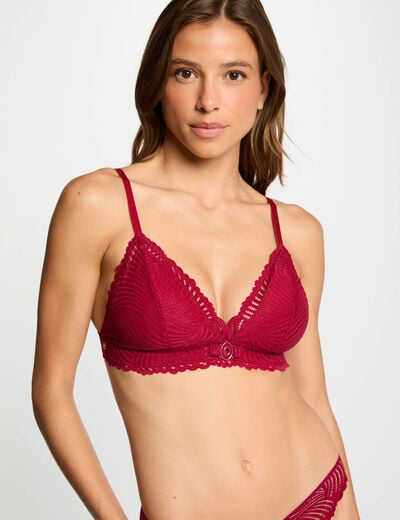 Zachte beha bordeaux vrouw