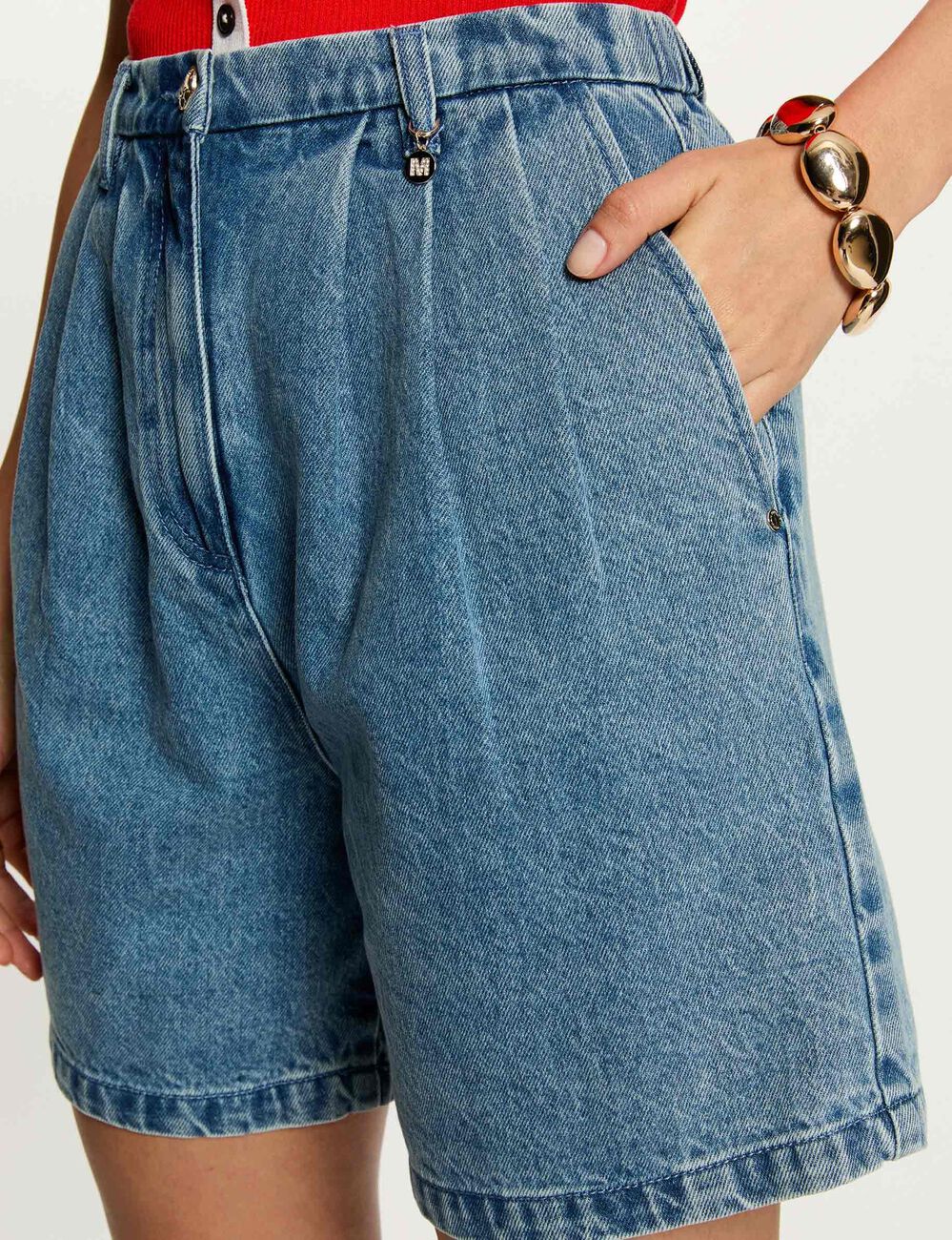 High-waist short dubbel stone washed denim vrouw