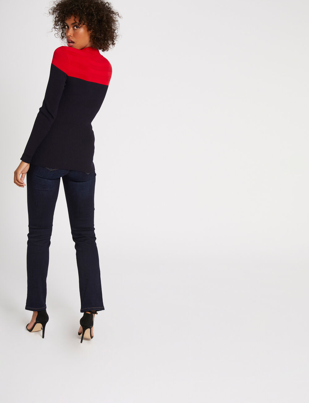 Pull manches longues col montant rouge femme