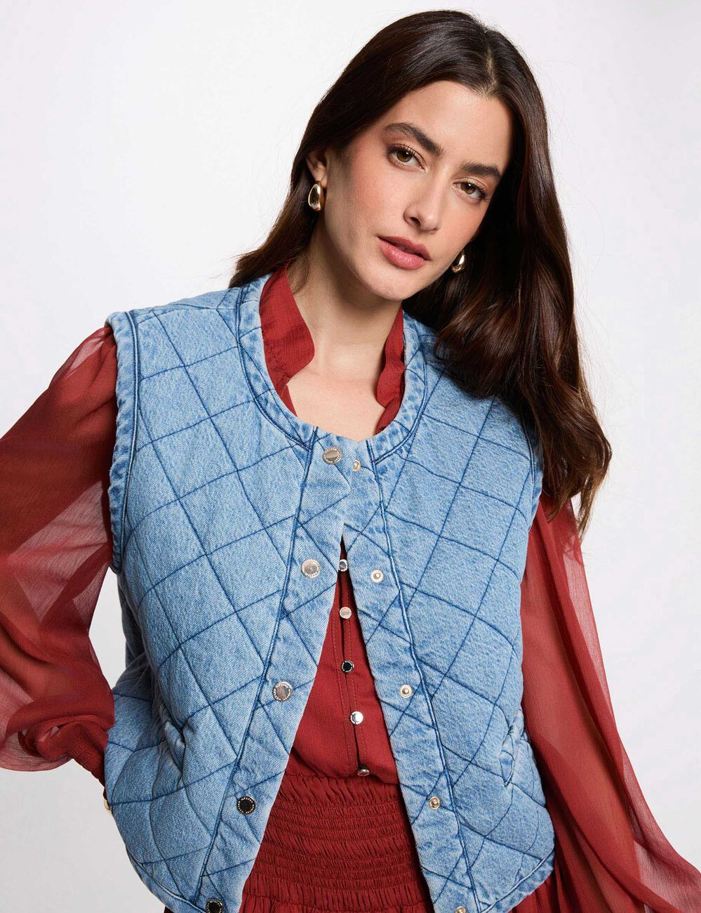 Mouwloze gewatteerde jas stone washed denim vrouw