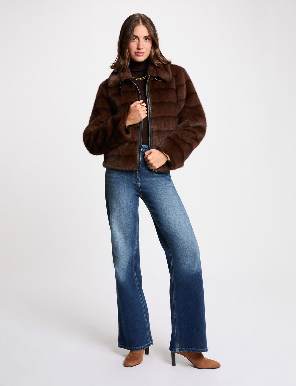 Manteau court fausse fourrure marron femme