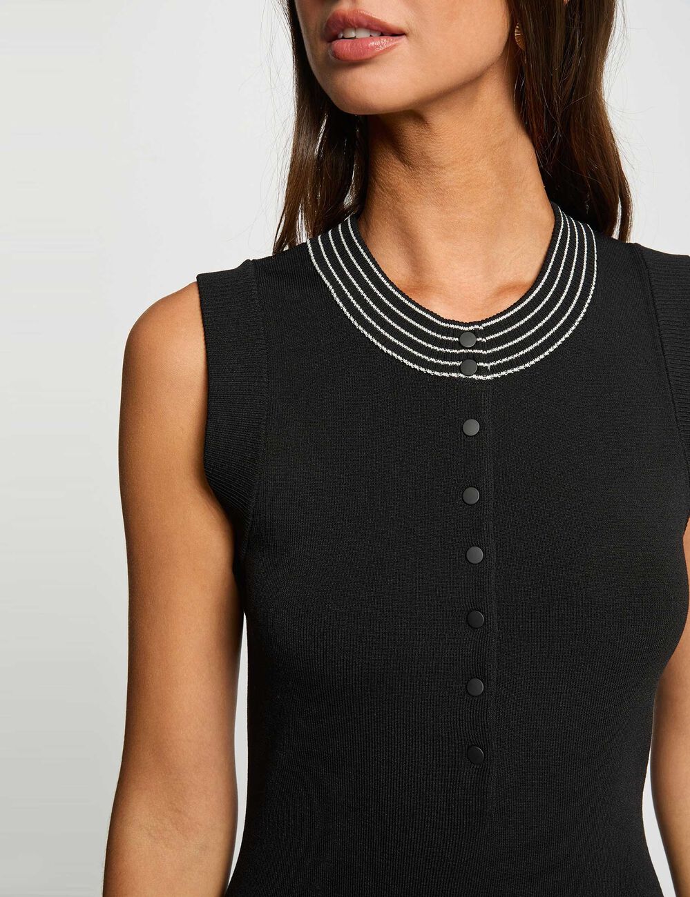 Robe tricot cintr&eacute;e noir femme