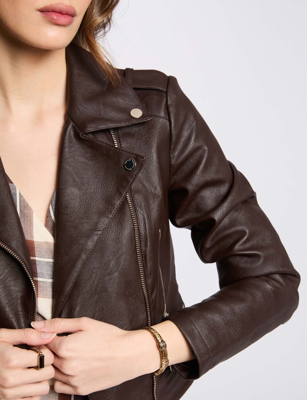 Blouson cintr&eacute; similicuir marron fonc&eacute; femme
