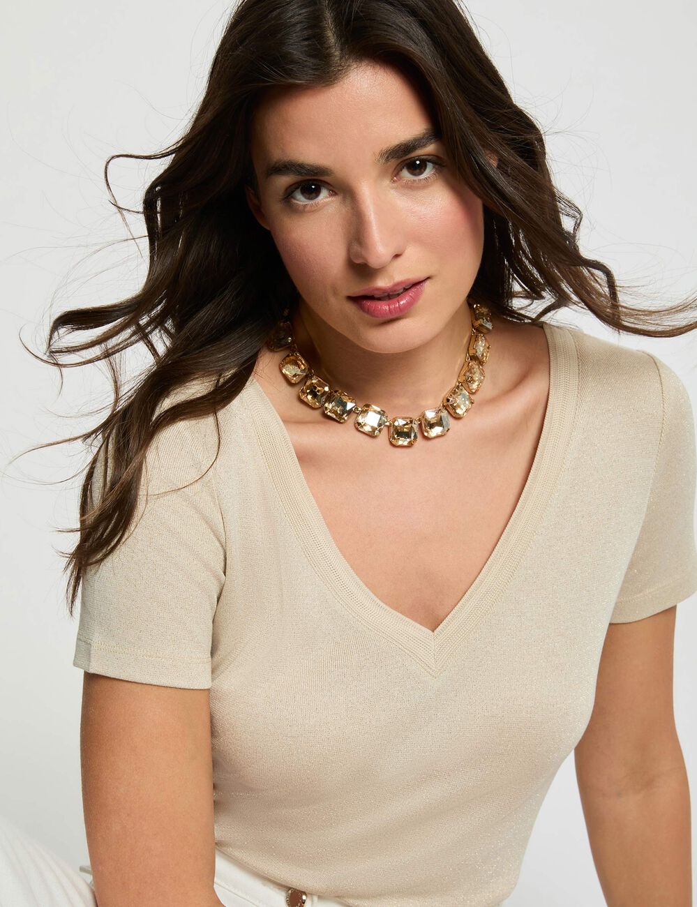 T-shirt cintré col v ivoire femme