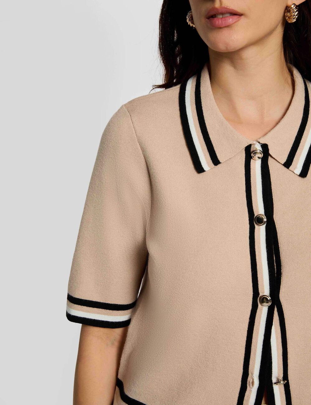 Gestreepte trui met korte mouwen beige vrouw