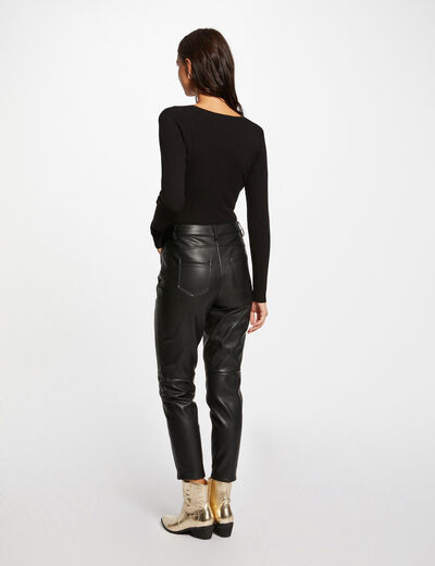 Pull manches longues col cache-coeur noir femme