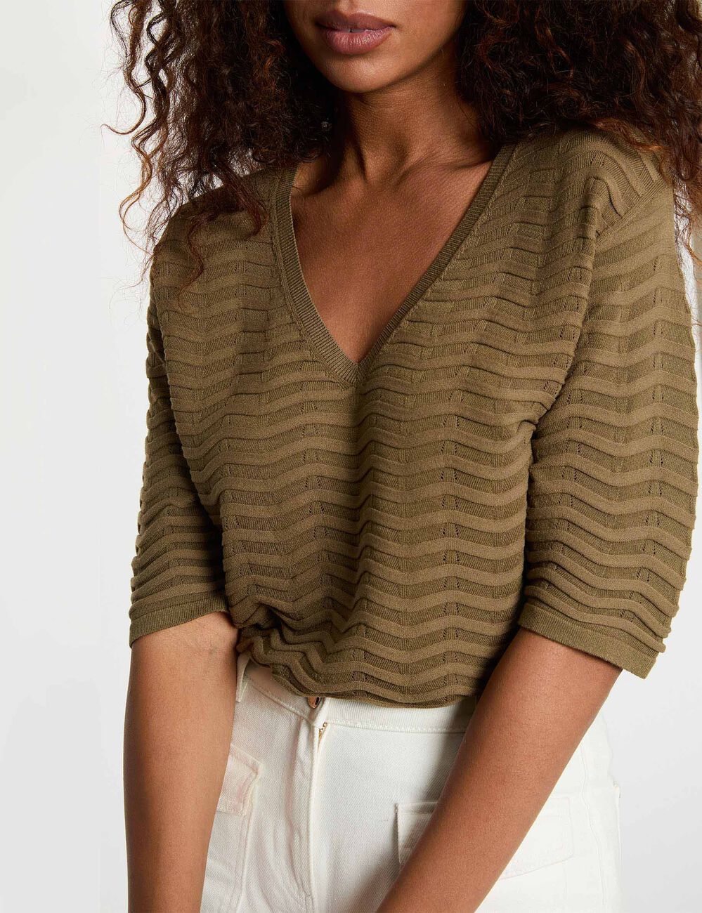 V-hals trui met 3/4 mouwen brons vrouw