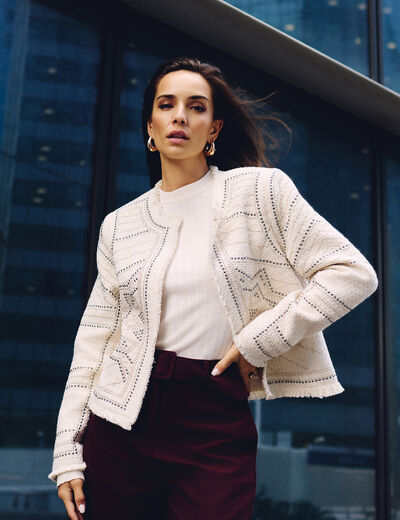 Veste droite cloutée ivoire femme