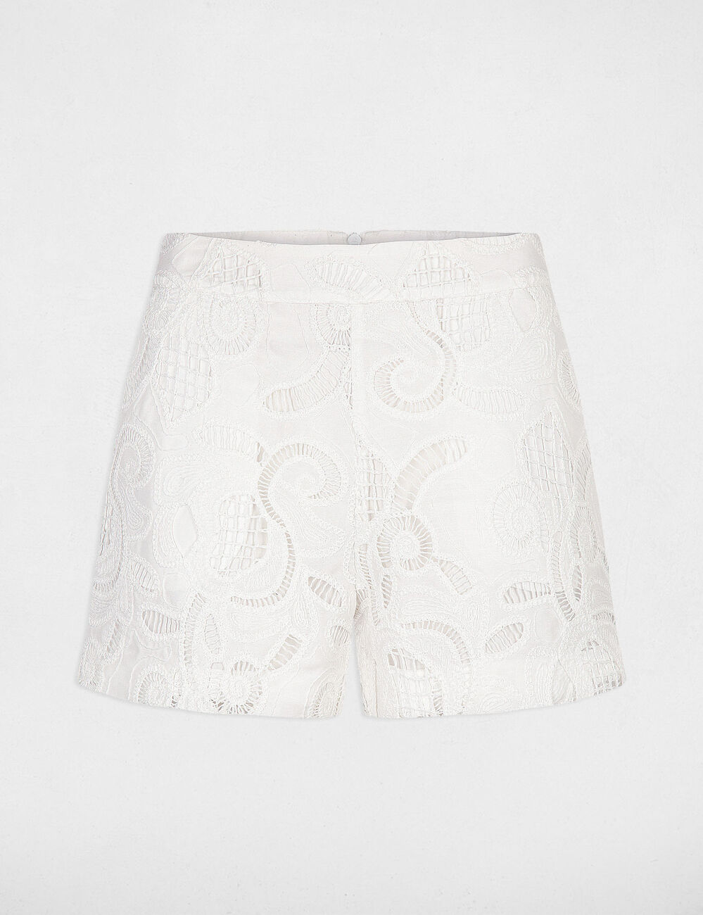 Short ajusté broderie anglaise ecru femme