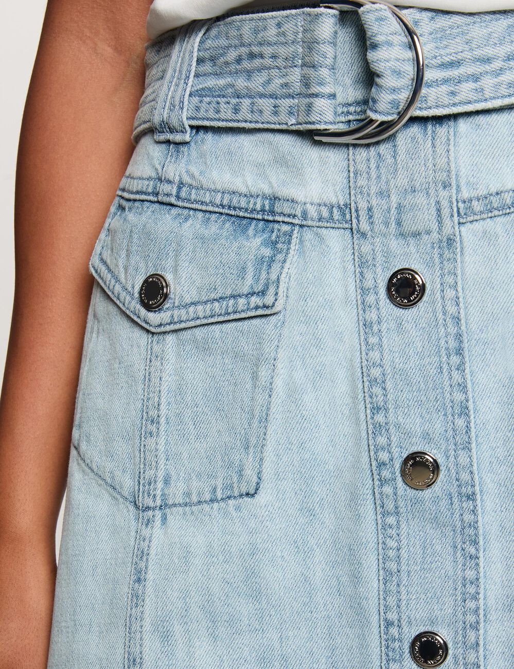 Korte jeansrok gebleekt denim vrouw
