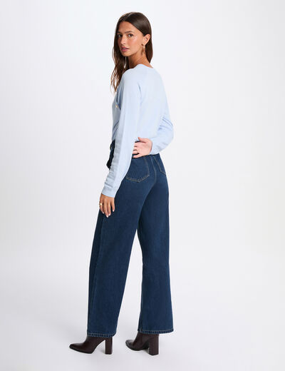 Nauwsluitende dunne trui hemelsblauw vrouw