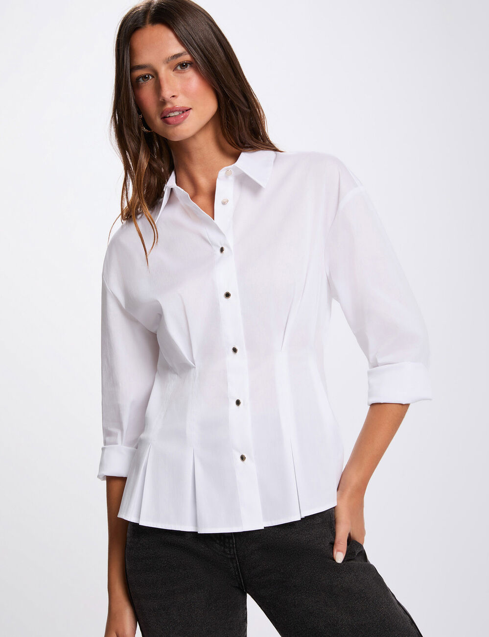 Chemise cintrée col à revers blanc femme
