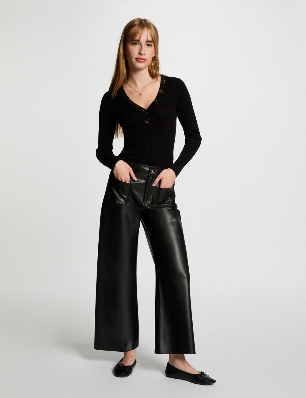 Pull manches longues boutons noir femme