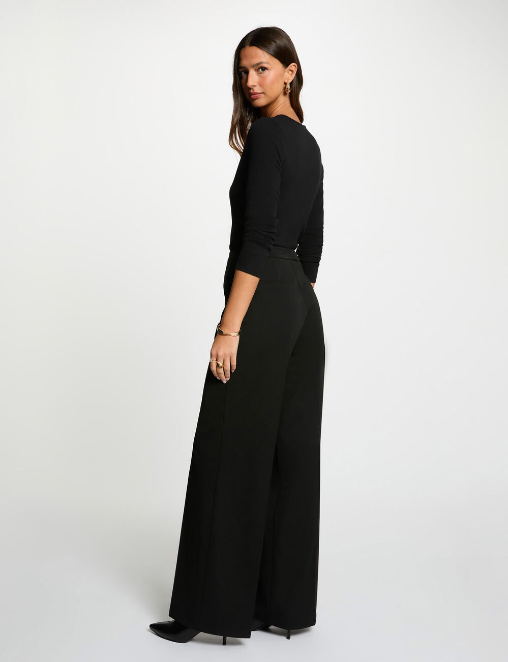 T-shirt col coeur boutonné noir femme