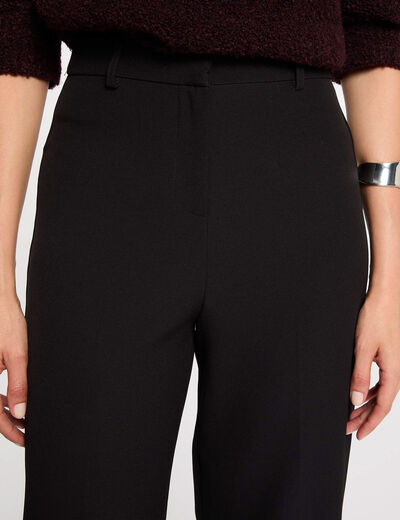 Rechte broek met plooitjes zwart vrouw