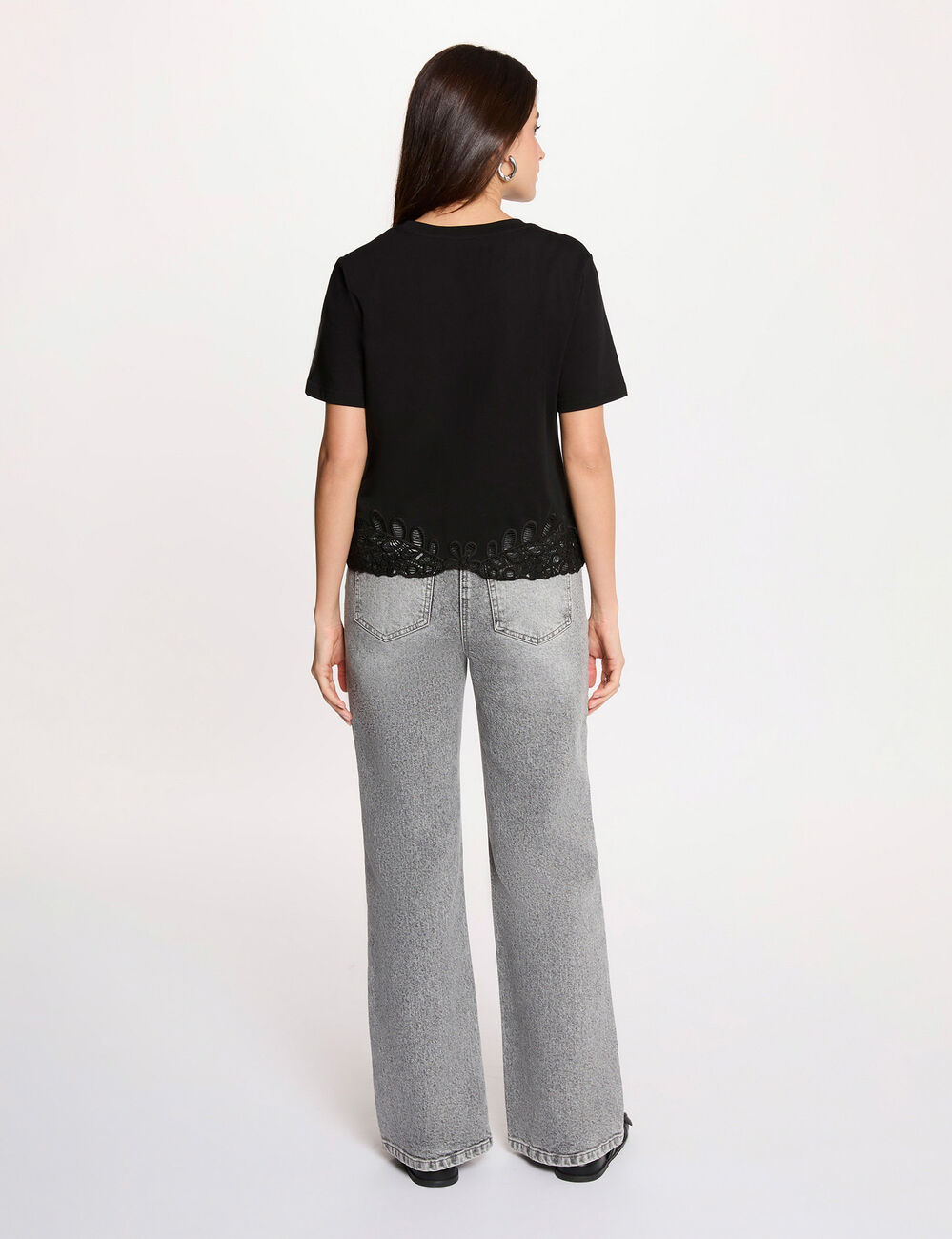 Geborduurd T-shirt met ronde hals zwart vrouw