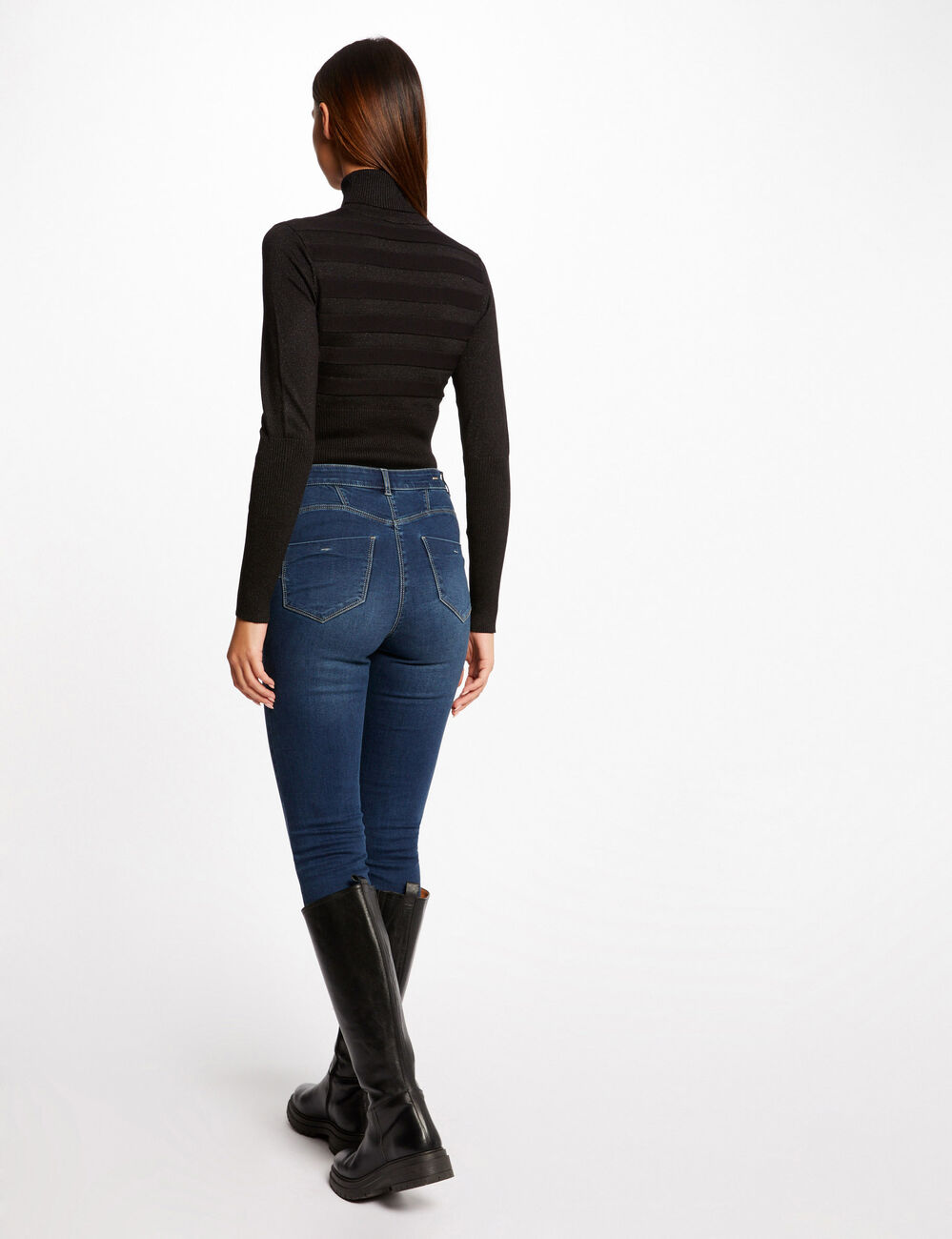 Trui met lange mouwen en sieraaddetail zwart vrouw