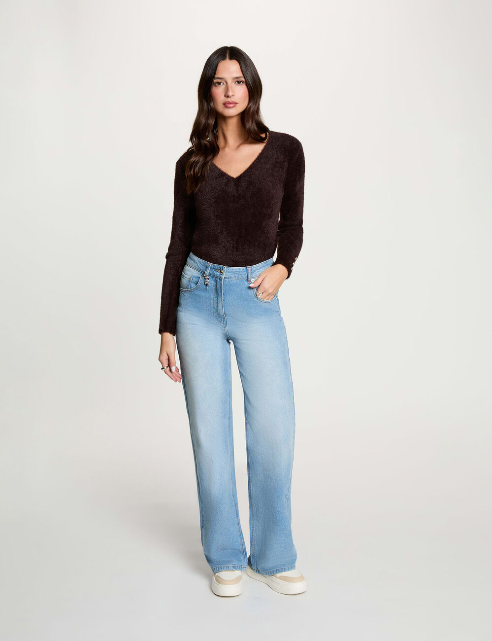 Pull col v manches longues marron fonc&eacute; femme
