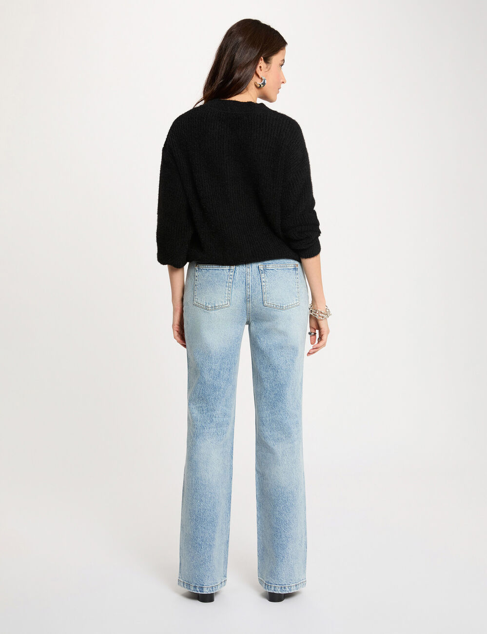 Pull droit col rond noir femme