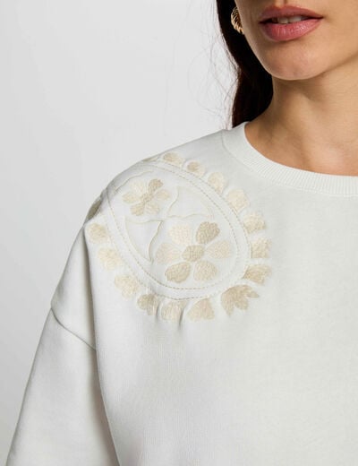 Pull maille brodée blanc femme