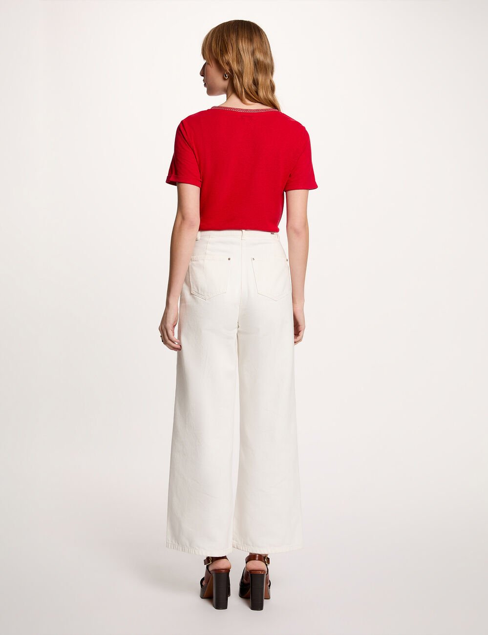 T-shirt met parels en V-hals rood vrouw