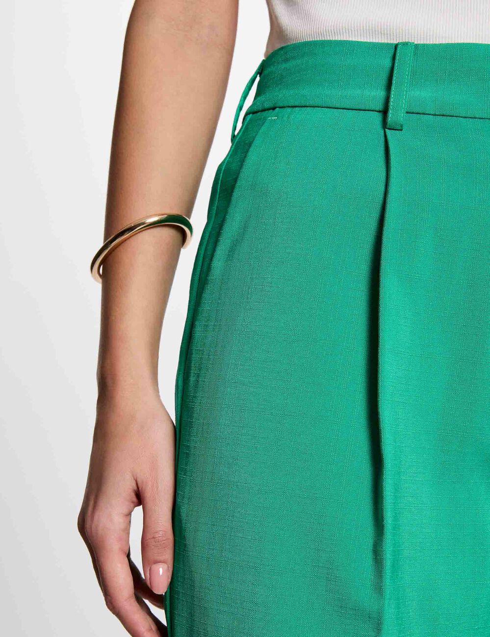 Rechte broek met plooien emerald groen vrouw