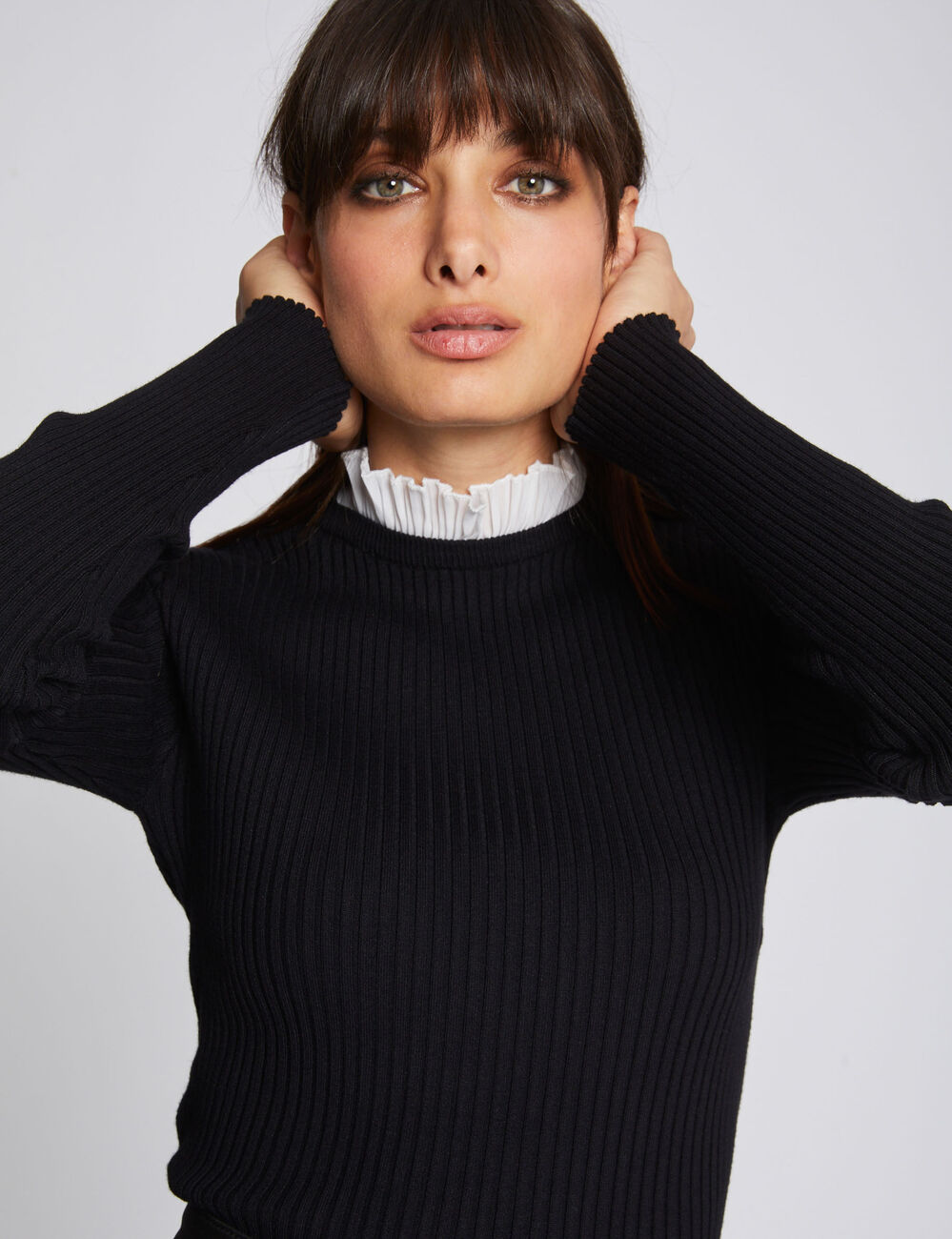 Pull manches longues col fronc&eacute; noir femme