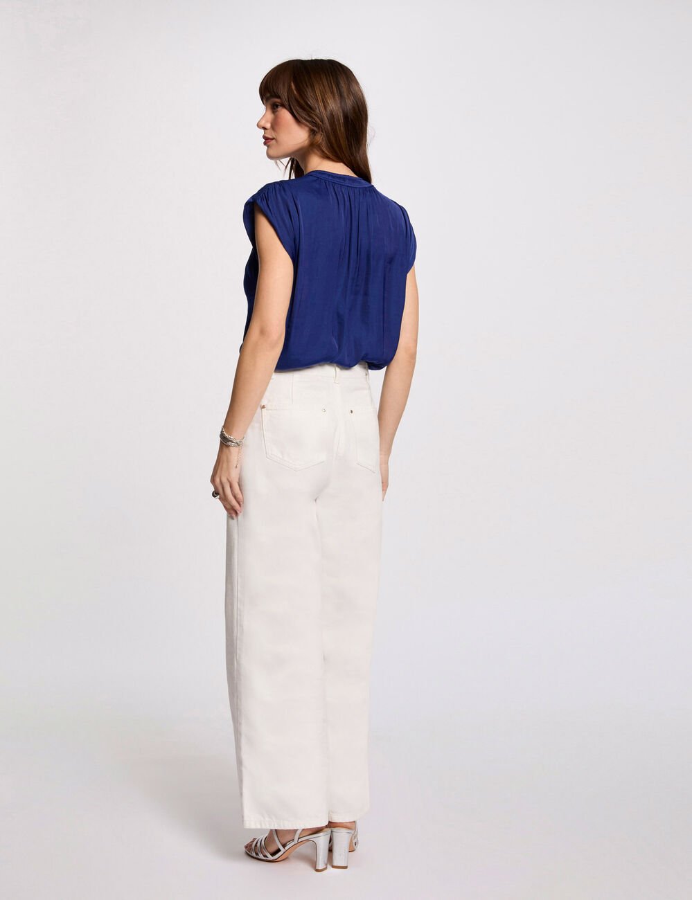 Mouwloze blouse bleu electrique vrouw