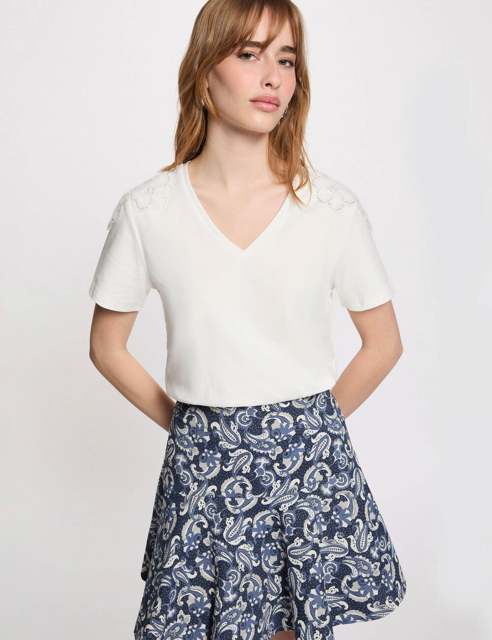 T-shirt col v manches courtes blanc femme
