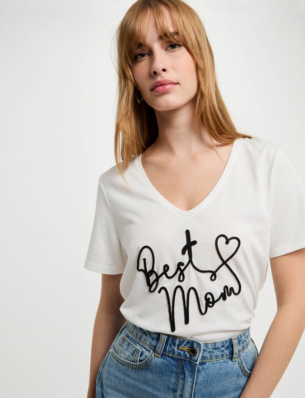 T-shirt met opschrift helder wit vrouw