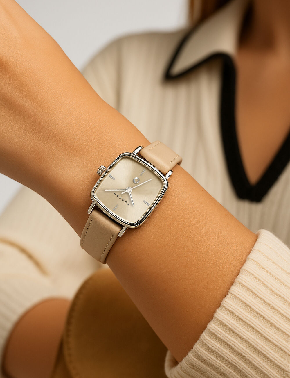 Montre couleur argent femme