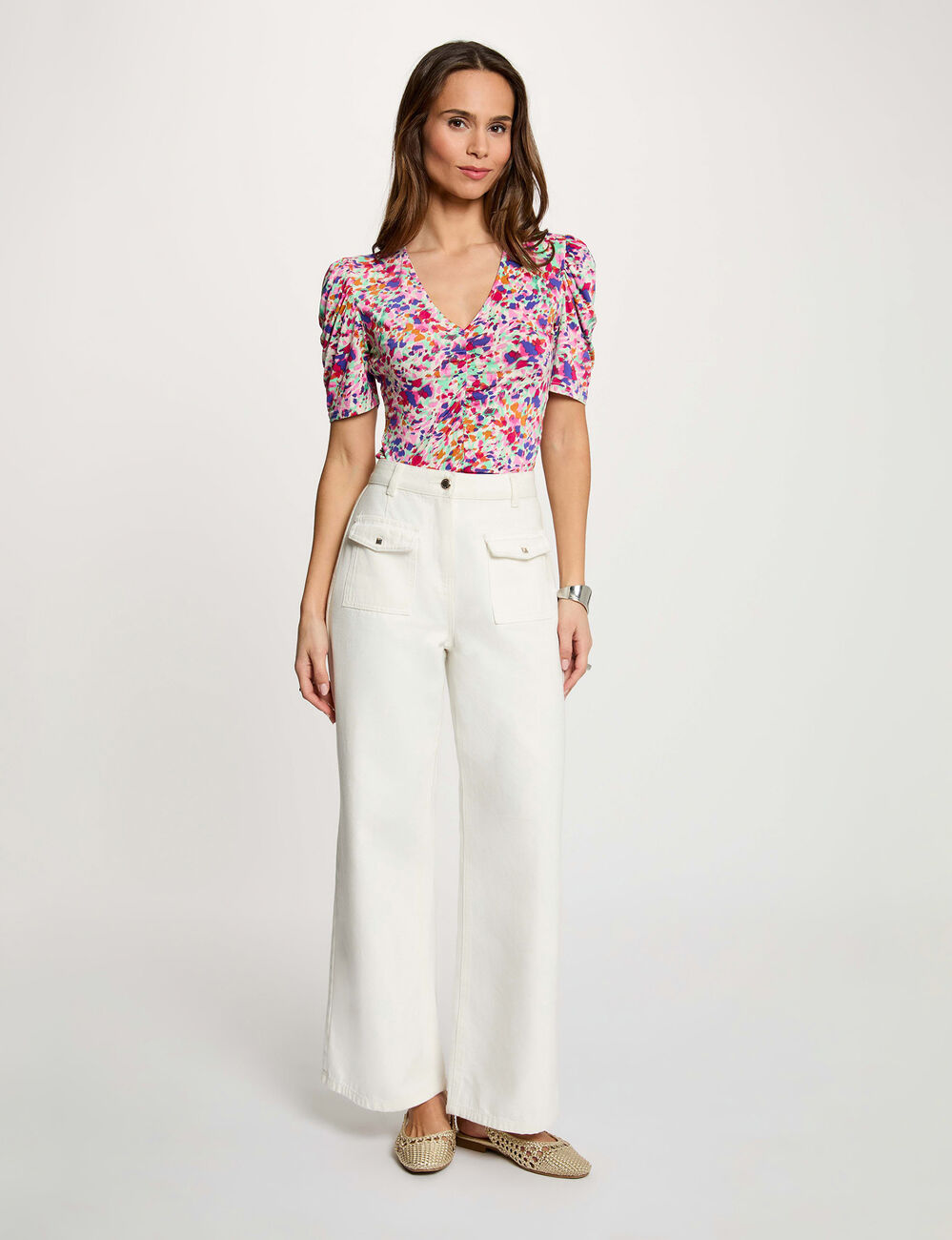 T-shirt ajust&eacute; col v multicolore femme