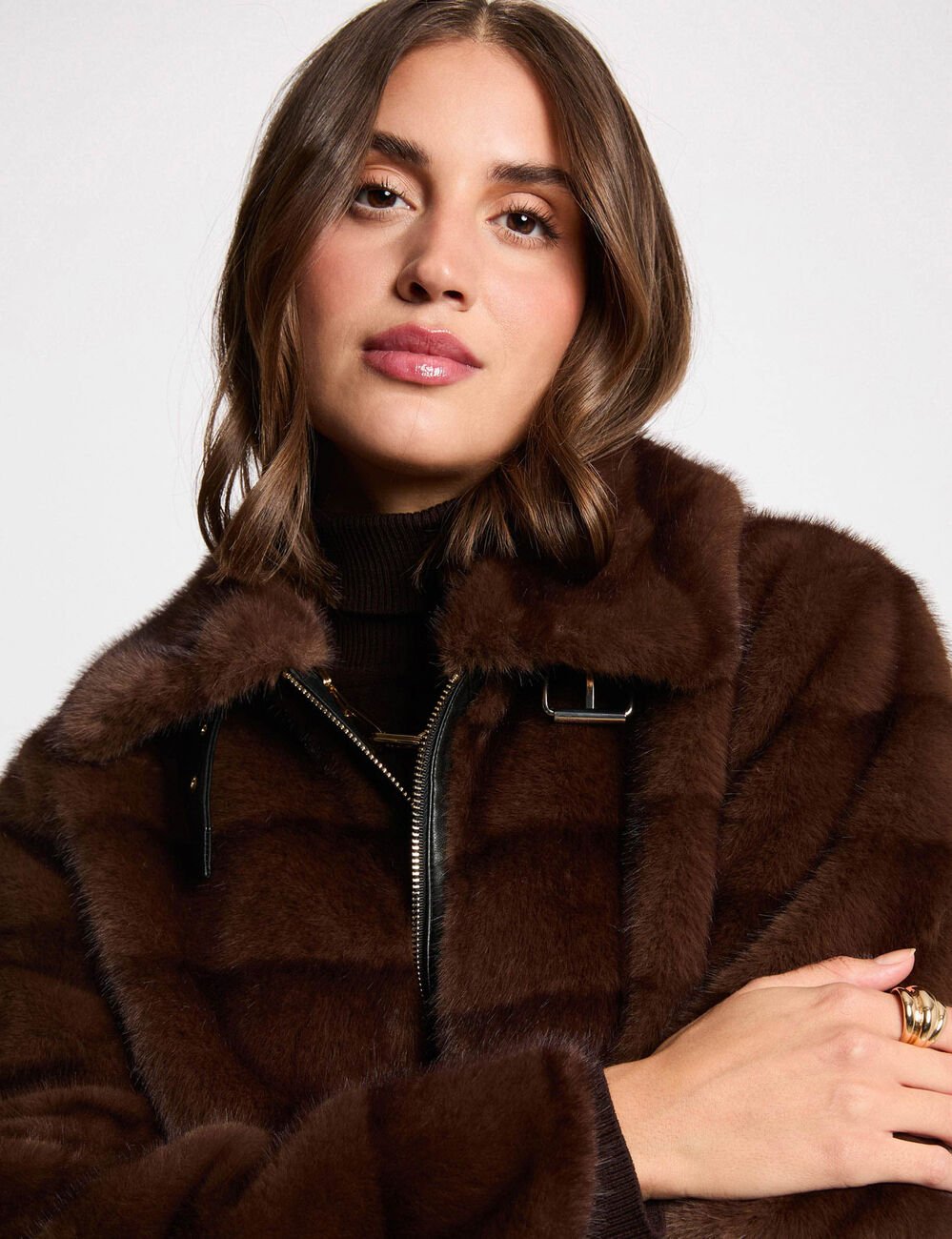 Kort jasje van imitatiebont bruin vrouw