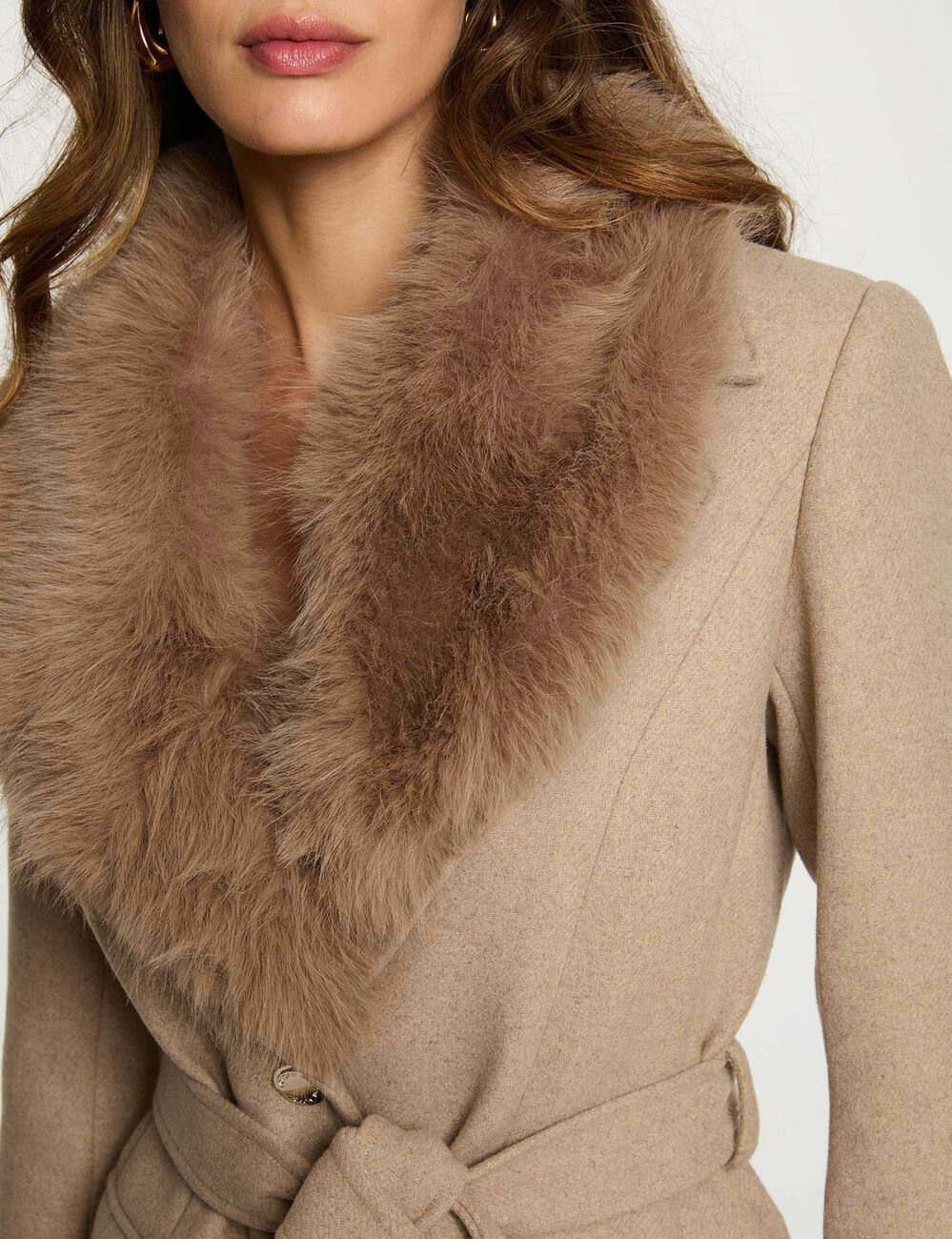 Lange mantel met ceintuur beige vrouw