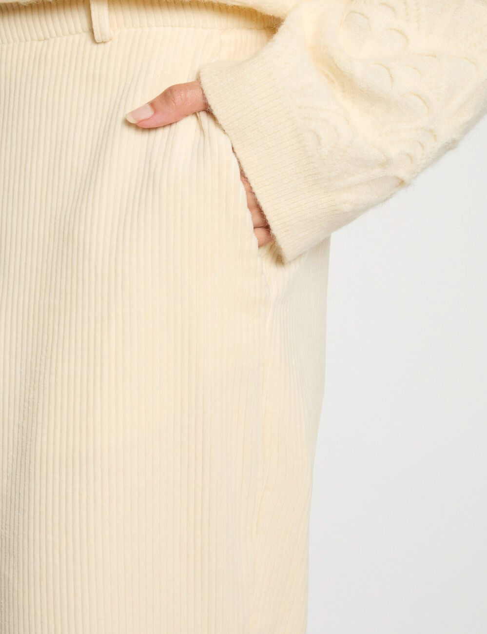 Wijde ribfluwelen broek ecru vrouw