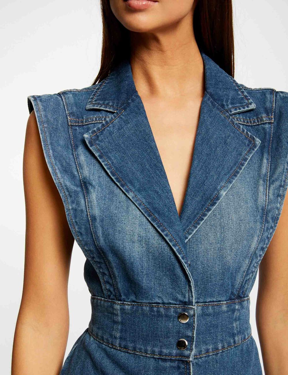 Robe sans manches ceintrée jean stone femme