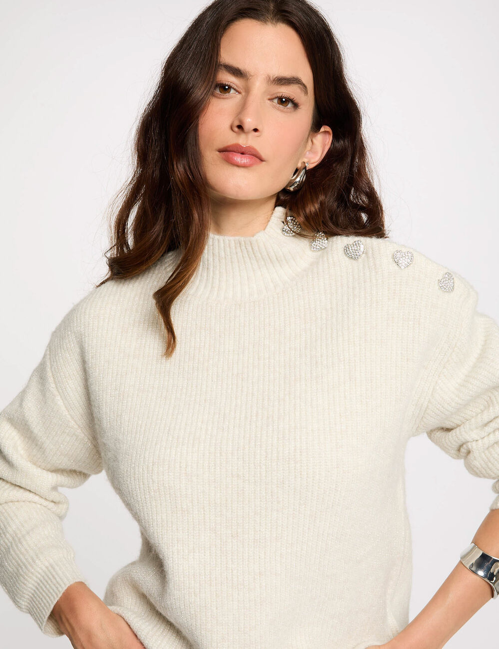 Pull manches longues avec boutons ivoire femme