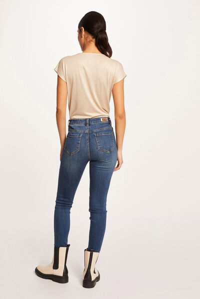 T-shirt manches courtes à détails bijoux beige femme