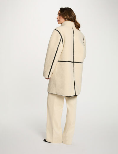 Oversized pluizige jas beige vrouw