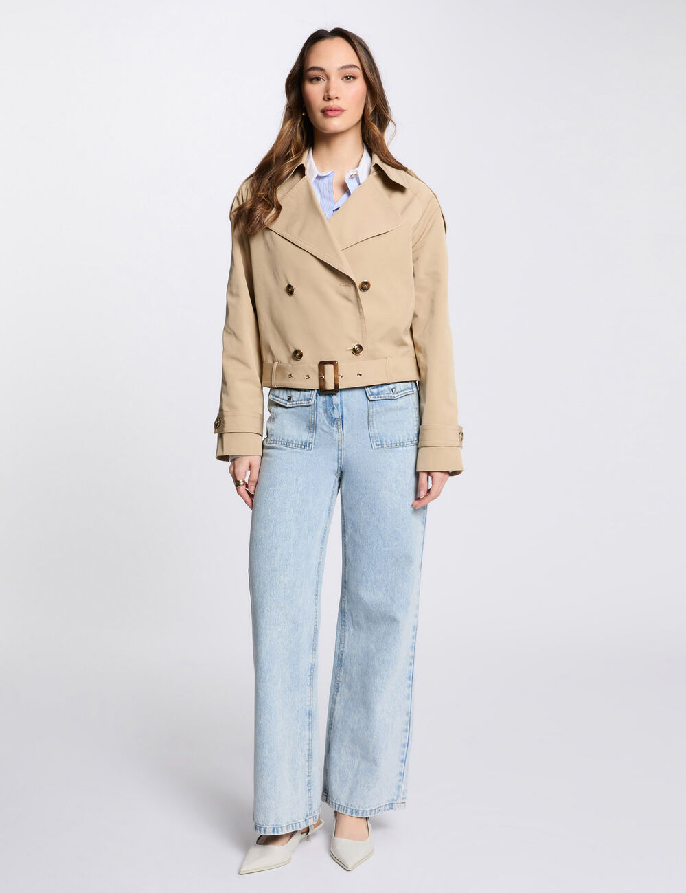 Korte trenchcoat met riem beige vrouw