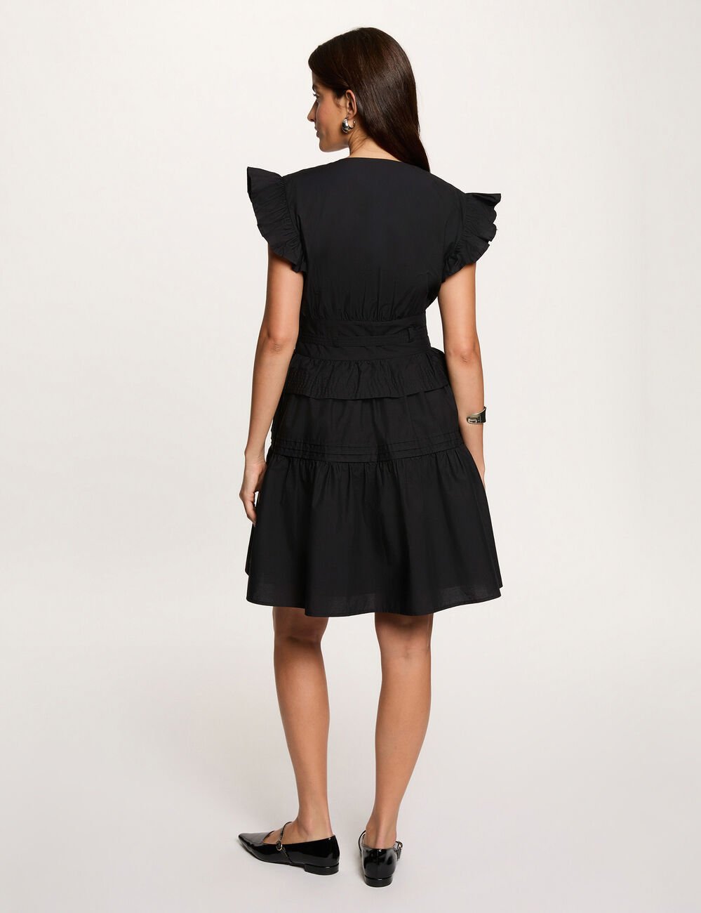 Robe courte col v noir femme