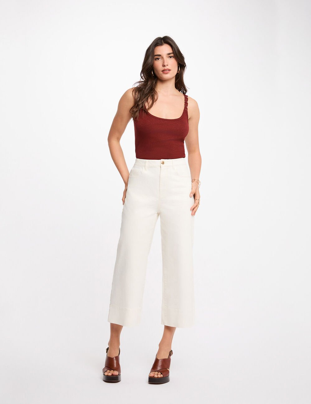 T-shirt cintr&eacute; col rond marron cognac femme